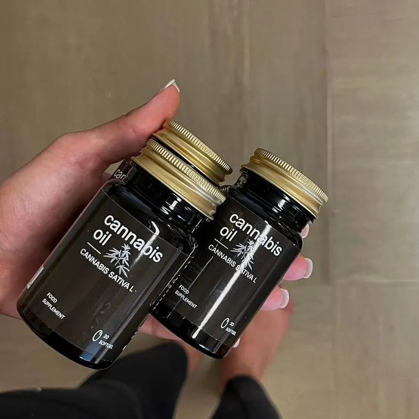 Cannabis Oil — snímek obalu