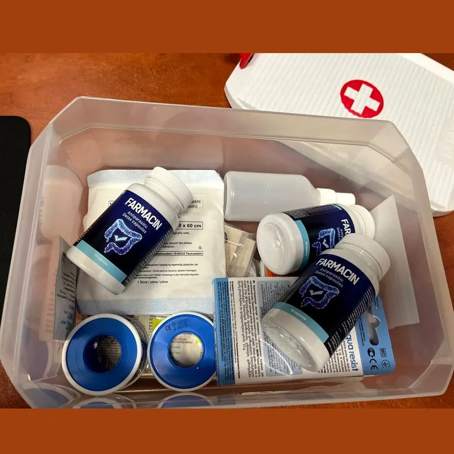 Farmacin — tootepilt 1